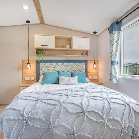 Beverley Holiday Caravan * Bassenthwaite